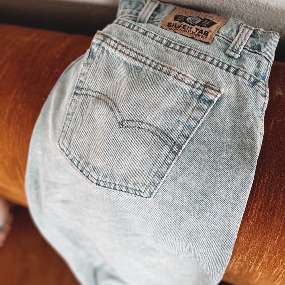 Vintage light wash Levi Silver denim Tab Jeans